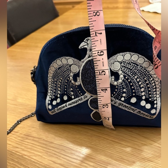 Danielle Nicole Harry Potter Ravenclaw Blue Velvet Diadem Bag - Picture 8 of 8